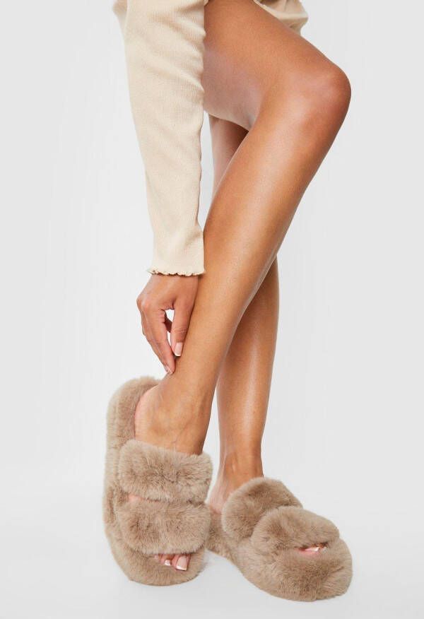 boohoo Faux Fur Sloffenmet Plateauzool, Tan