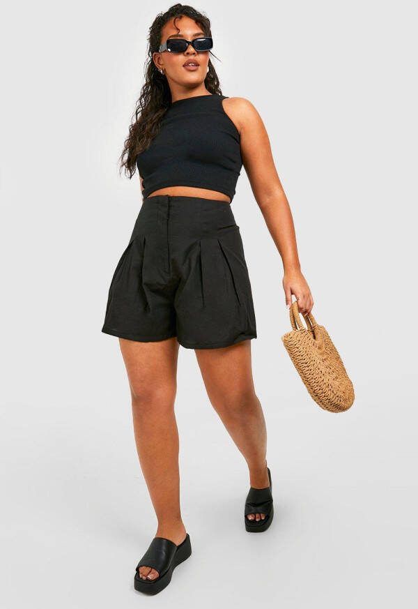 boohoo Plus Geplooide Losse Linnen Shorts, Black