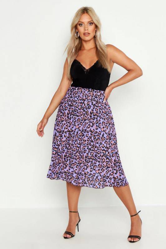 boohoo Plus Geplooide Luipaardprint Midi Rok, Lila
