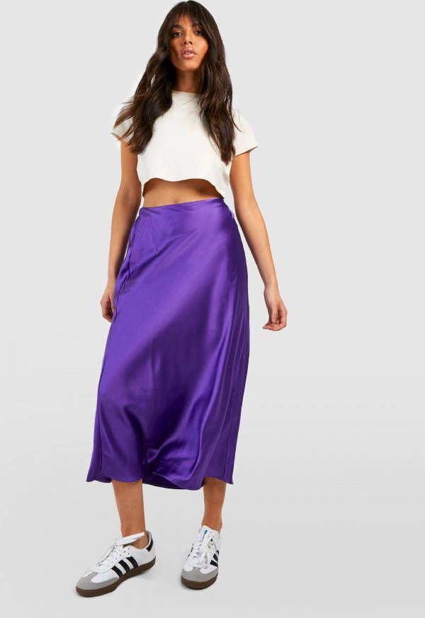 boohoo Schuine Satijnen Midaxi Rok, Purple