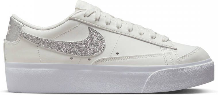 Nike Blazer Low Platform Damesschoenen Wit