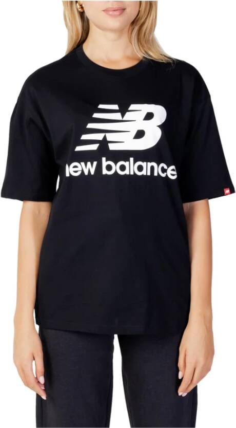New Balance T shirts NB Essentials Stacked Logo Tee Zwart