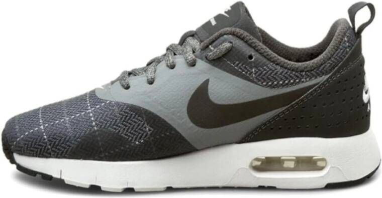 Nike Air Max Tavas Shoe(Gs), Grijs, Dames