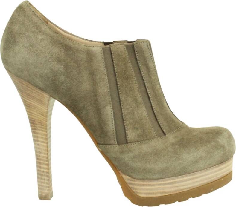 Fendi Vintage Preated Suede Boots , Grijs, Dames