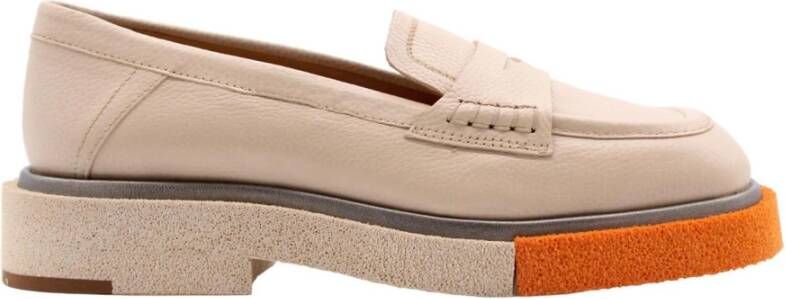 Pertini Instappers & Slip ons Beige Dames