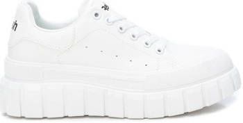 Refresh Sneakers